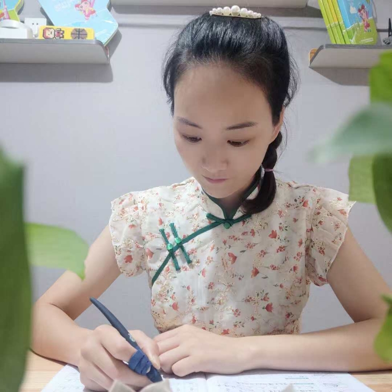 珊珊的第一张照片--泉州婚介网