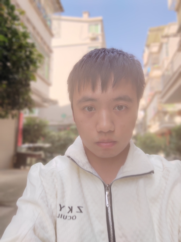 温柔的第一张照片--泉州婚介网