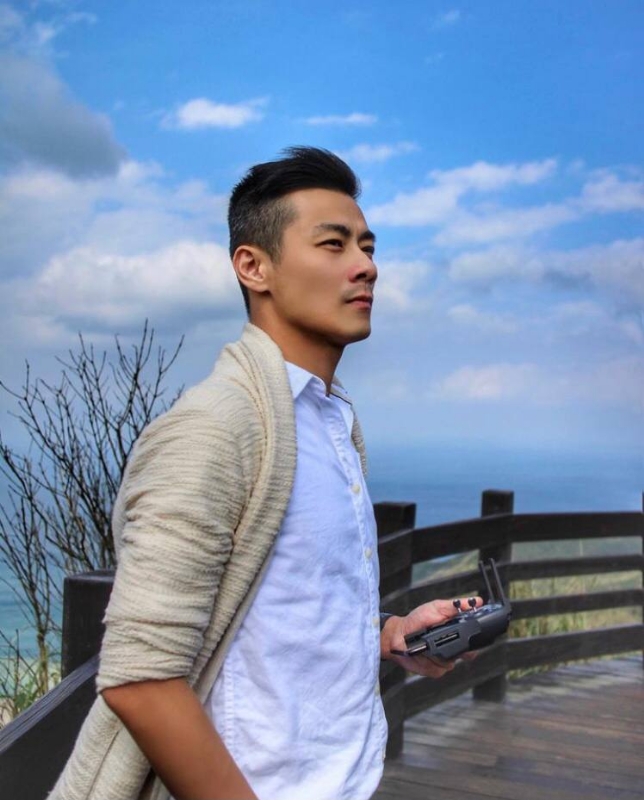 蓝天的第一张照片--泉州婚介网