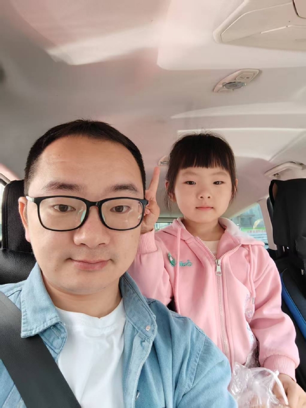 知天晓的第一张照片--泉州婚介网