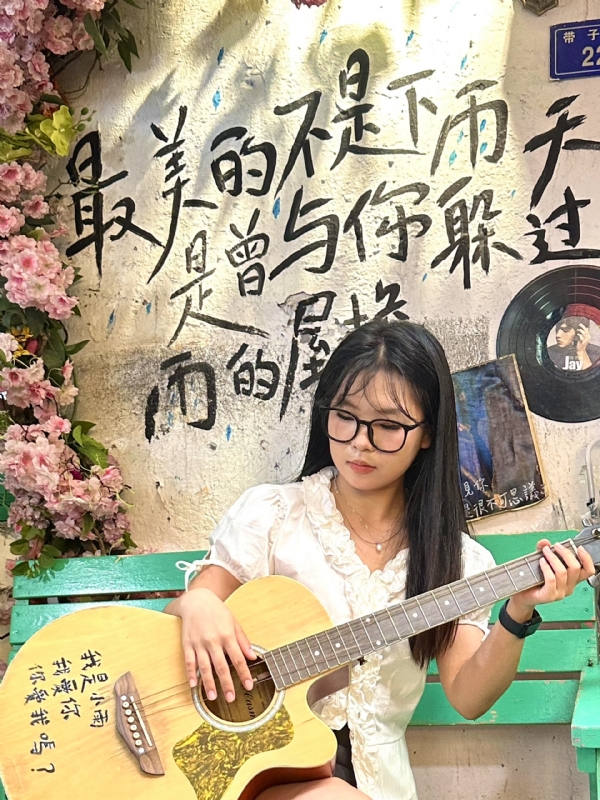 魔仙的第一张照片--泉州婚介网